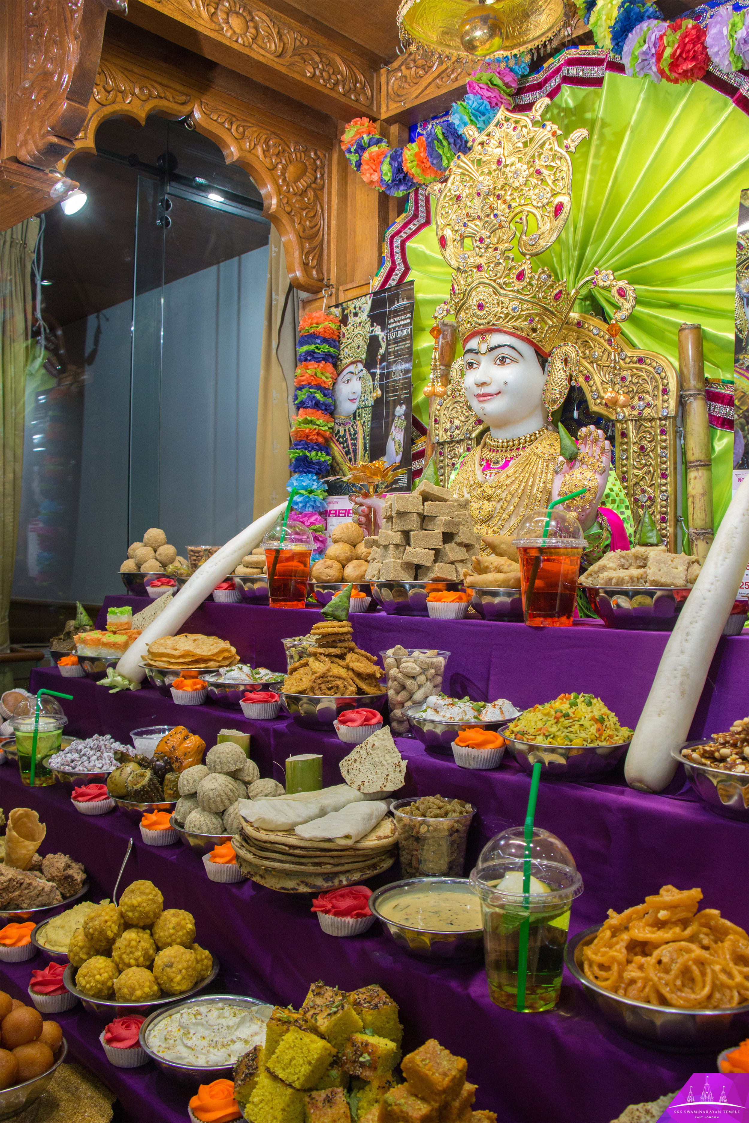 ©1987-2017 SKS Swaminarayan Temple East London